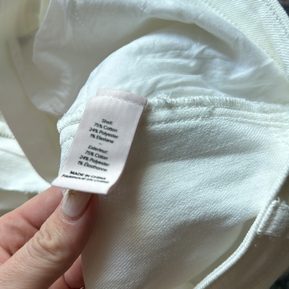 Cinq à Sept's Hyalie slit flare jeans 💎 - Picture 5 of 15